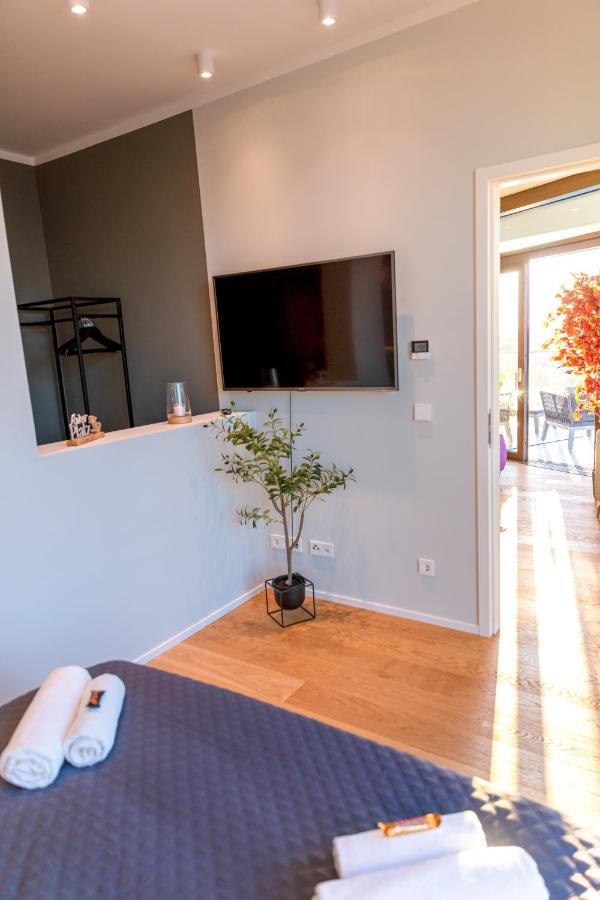 Cabana - Theview - Terrasse - Waterfront - Kostenloser Parkplatz - Wifi 올덴부르크 외부 사진